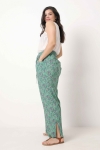 Flowing pants printed in eco-responsible material