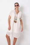 Robe en broderie anglaise 