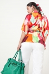 Kimono-effect satin printed shirt