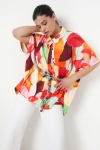 Kimono-effect satin printed shirt