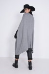 Pancho with wide plain knit collar