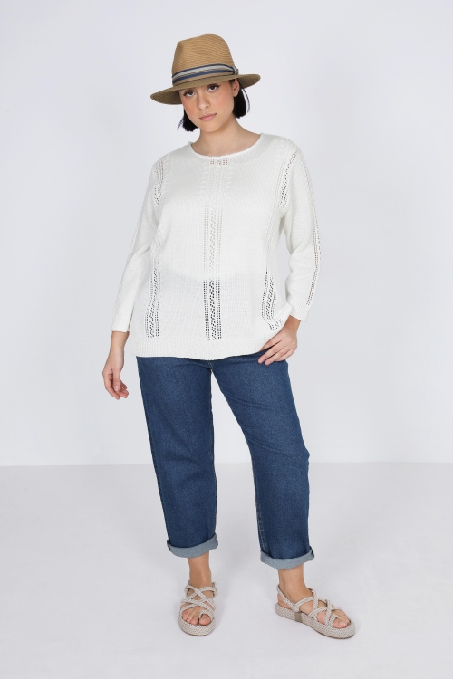 Pull en tricot avec bande ajouré 