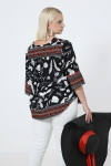Blouse in printed drawing base