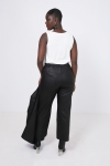 5-pocket trousers in cracked effect faux leather