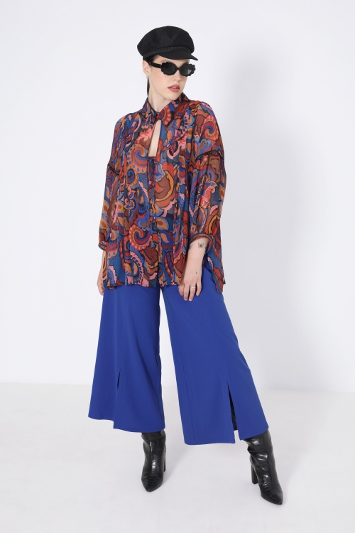 Printed voile shirt with flat pleats