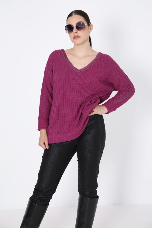 Cable-effect knit sweater with braid