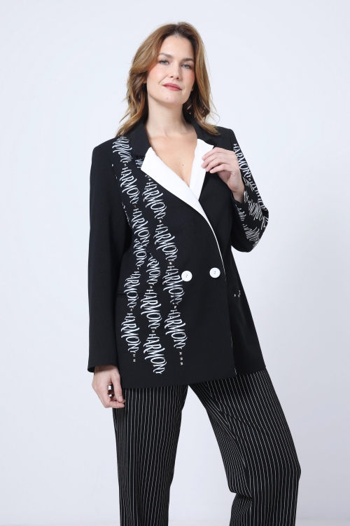 Two-tone suit jacket with screen printing
