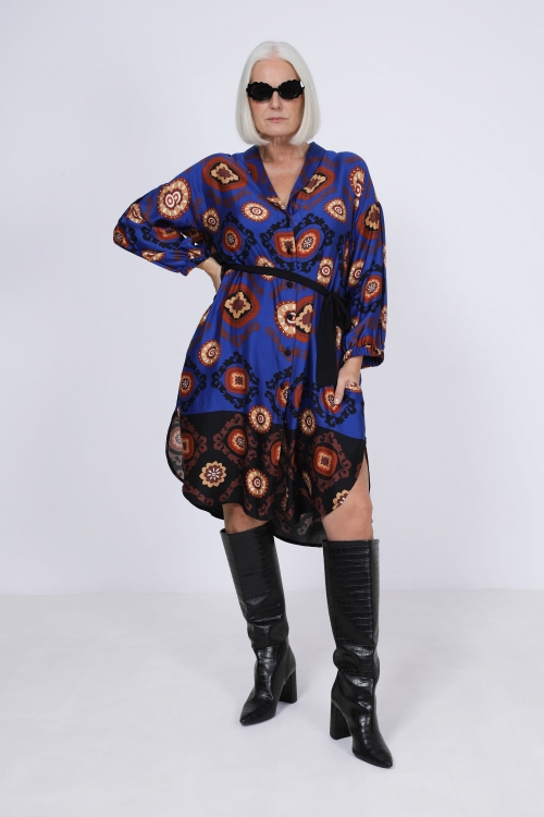 Robe chemisier avec motif à base.