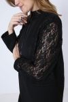 Collarless jacket with lace