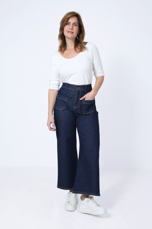 raw flared style jeans