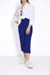 Plain cut flared pants at the bottom