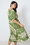 Long dress with base pattern