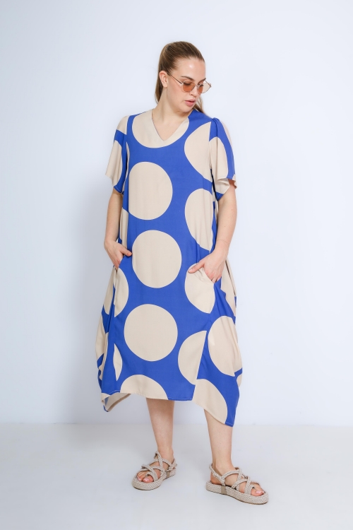 Long dress in big polka dot print