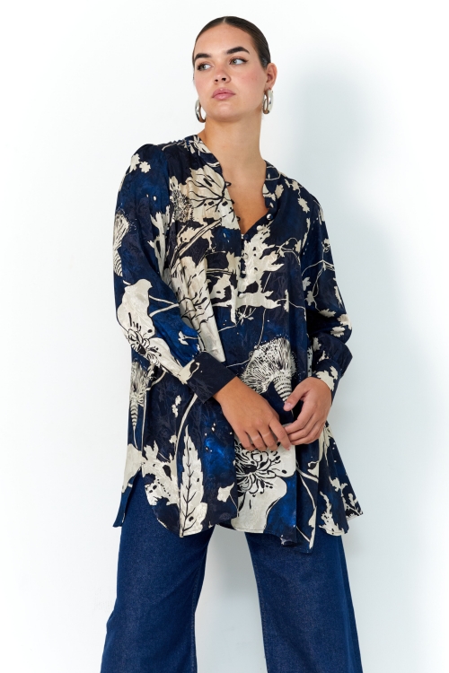 Long tunic in satin print