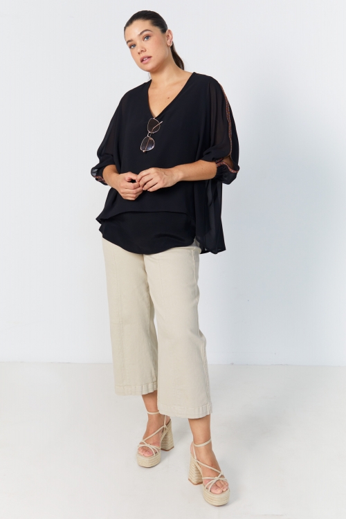 Plain T-shaped voile blouse with layering effect