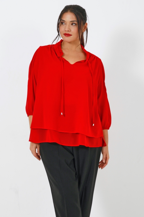 Plain voile blouse layered with a Mao collar