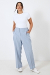 Pantalon tailleur en fil à fil