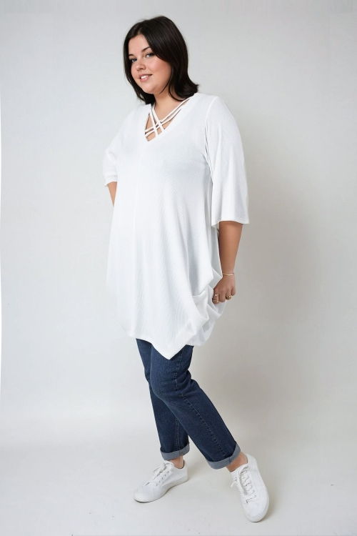 Plain knit tunic with V-neck and crisscross detailing