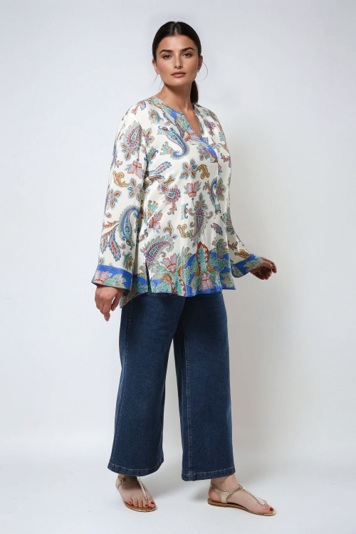 Blouse imprimée avec une base effet satiné en viscose eco vero  ultra fluide made in france