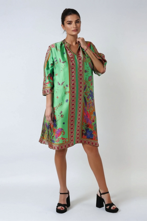 Printed mandarin collar dress with fluid viscose motif