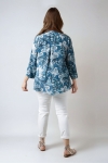 Printed blouse with ultra-fluid viscose crepe base 