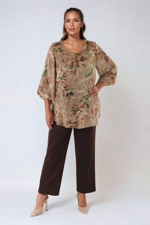 Blouse en voile imprimé effet satiné.