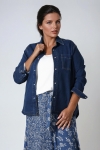 Chemise en jean denim brut à poches
