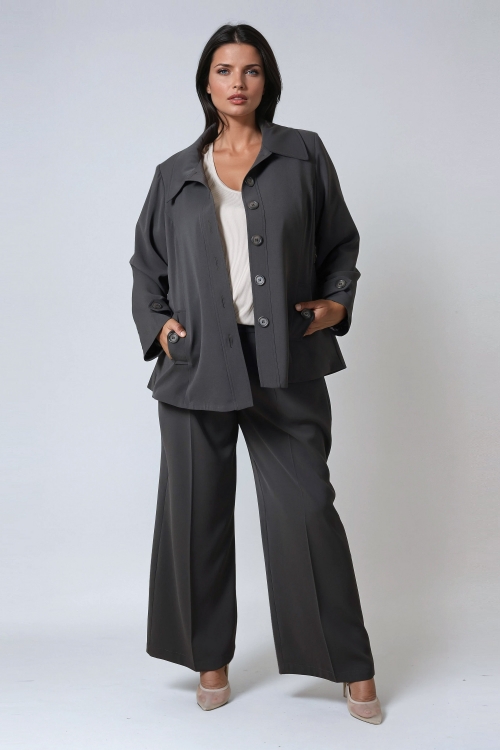 Fluid jacket in stretch and supple fabric 