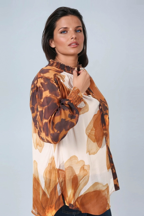 Fusion duck blouse in viscose voile with coordinated floral prints