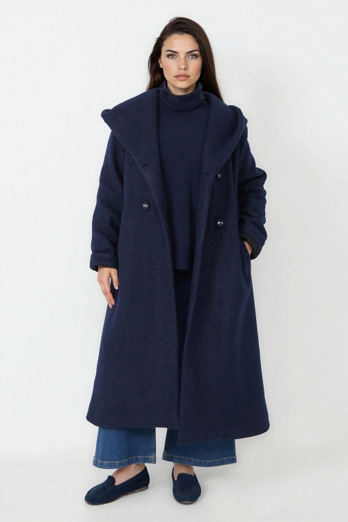 Soft winter coat in bouclé wool