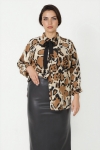 Flowy animal print viscose shirt - wild elegance