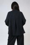 Fluid jacket in stretch and supple fabric 