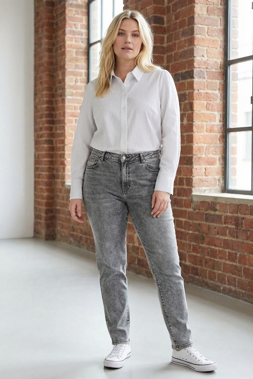 Striped shirt in polyamide cotton, the classic revisited