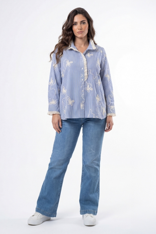 Embroidered cotton shirt with blue stripes