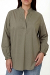 Cotton lycra poplin shirt - modern elegance and stretchy comfort