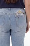 Comfortable straight-leg jeans with embroidery - blue denim